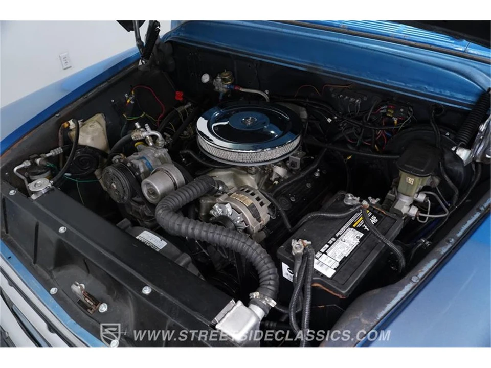 1957 Chevrolet Task Force - Image 30 of 31