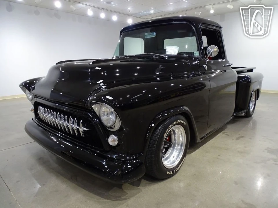 1957 Chevrolet Task Force - Image 5 of 12
