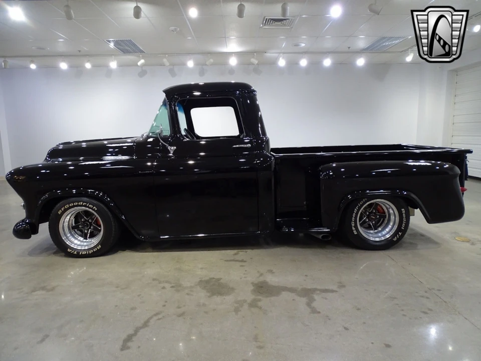 1957 Chevrolet Task Force - Image 4 of 12