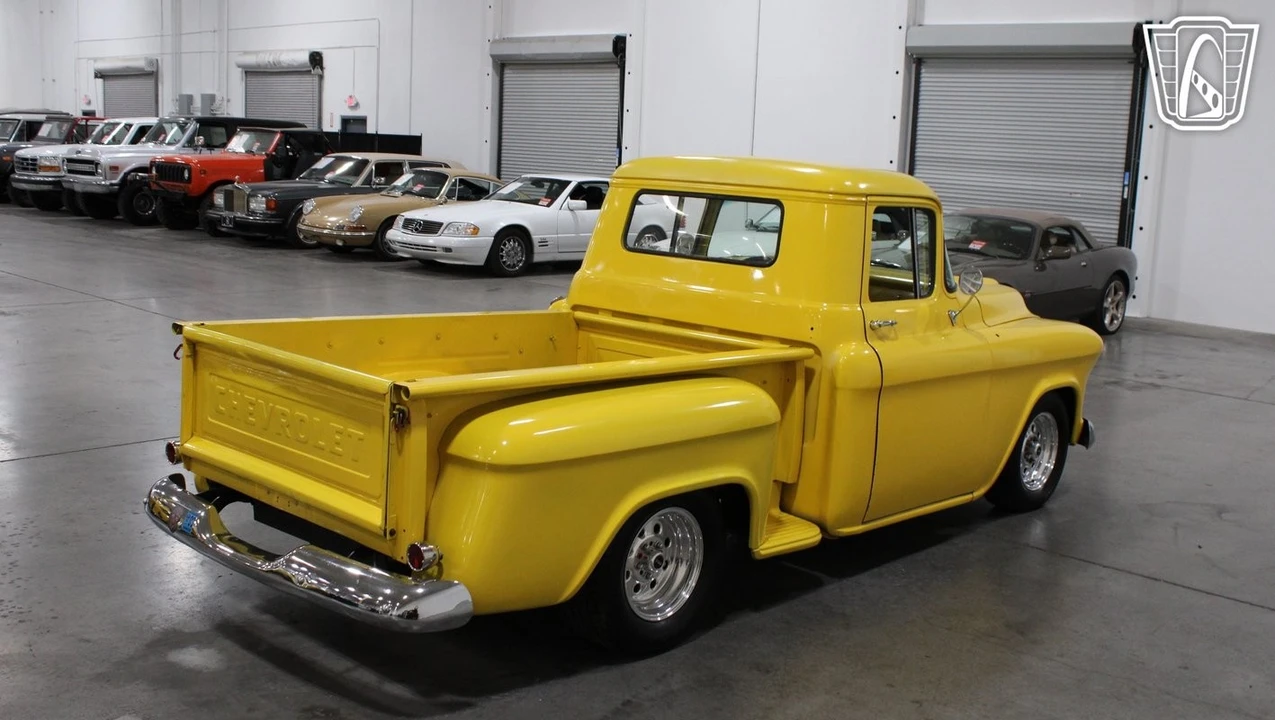 1957 Chevrolet Task Force - Image 9 of 12