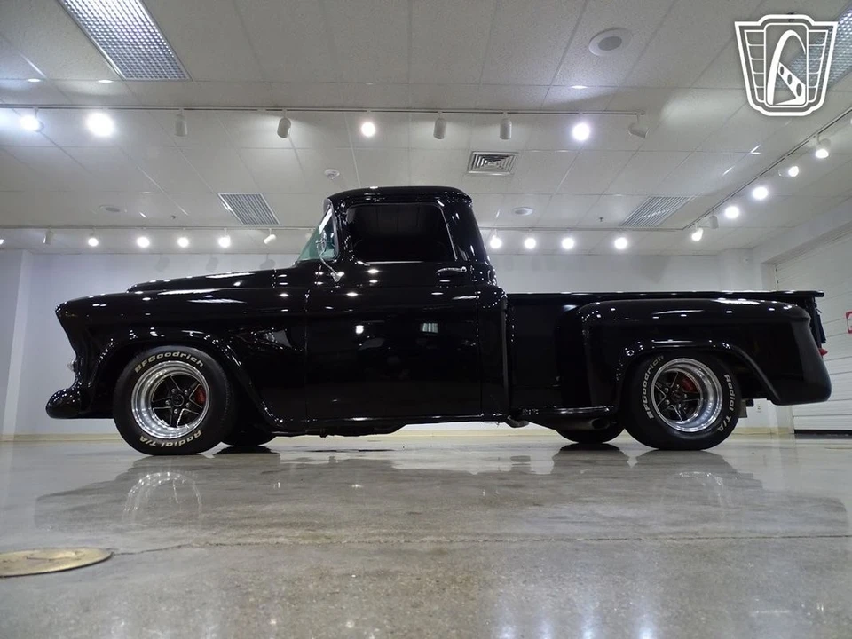 1957 Chevrolet Task Force - Image 9 of 12