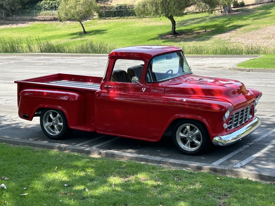 1957 Chevrolet Task Force - Image 10 of 21