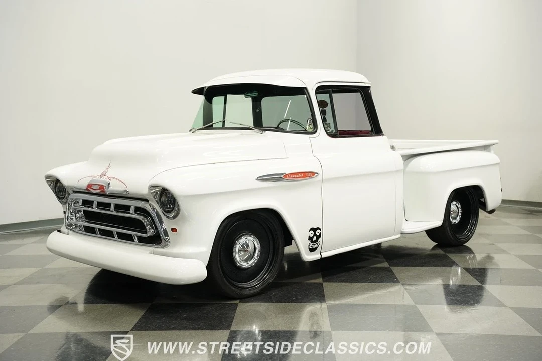 1957 Chevrolet Task Force - Image 6 of 21