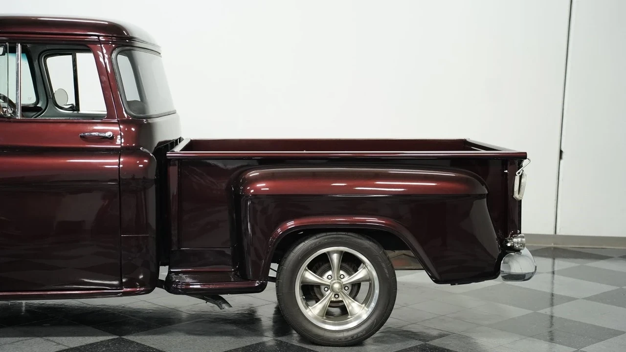 1957 Chevrolet Task Force - Image 21 of 21