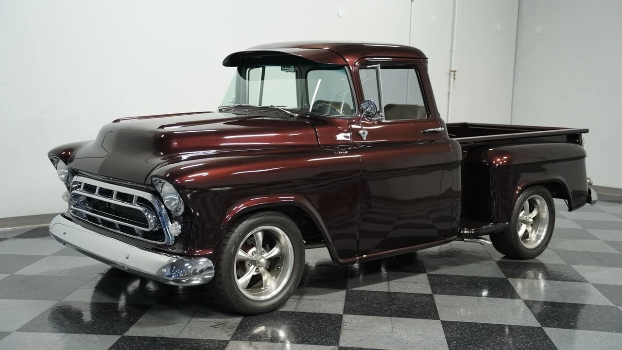 1957 Chevrolet Task Force - Image 7 of 12