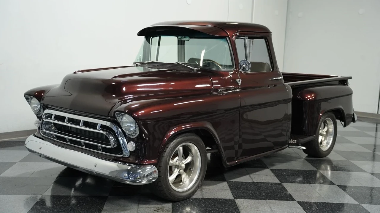 1957 Chevrolet Task Force - Image 6 of 12