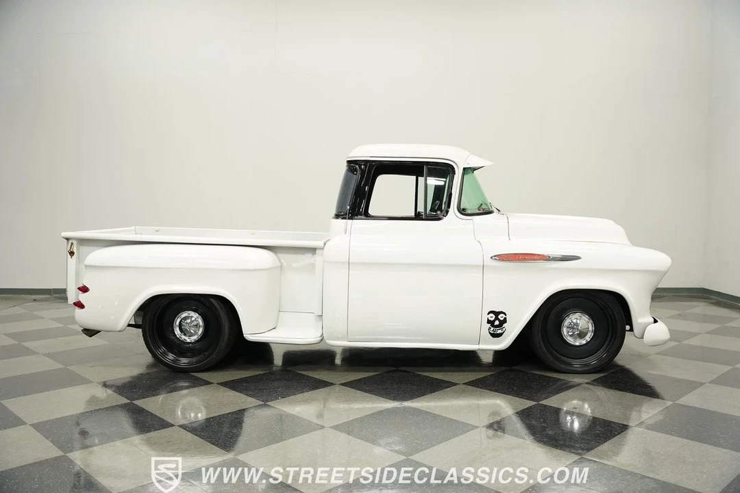 1957 Chevrolet Task Force - Image 15 of 21