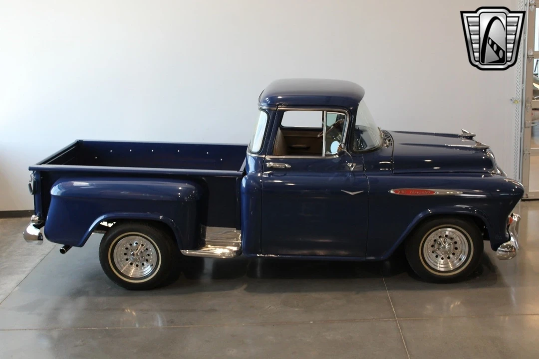 1957 Chevrolet Task Force - Image 17 of 21