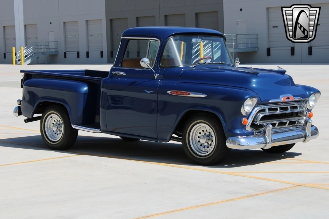 1957 Chevrolet Task Force - Image 9 of 12