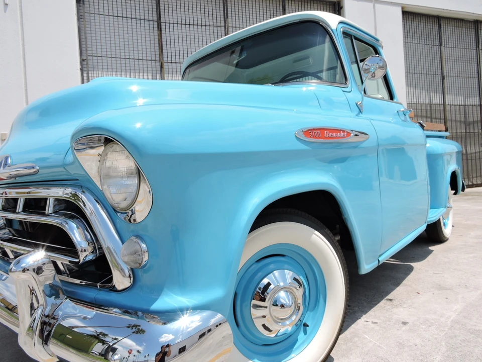 1957 Chevrolet Task Force - Image 7 of 31