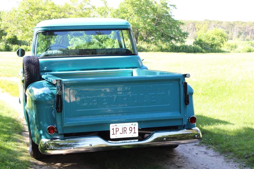 1957 Chevrolet Task Force - Image 21 of 31