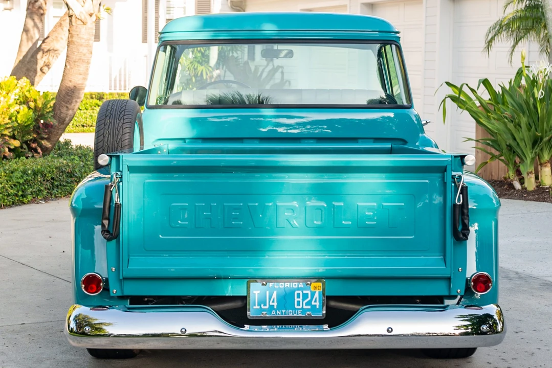 1957 Chevrolet Task Force - Image 15 of 31