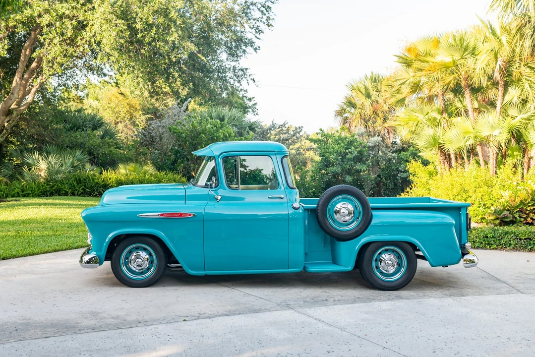 1957 Chevrolet Task Force - Image 6 of 31
