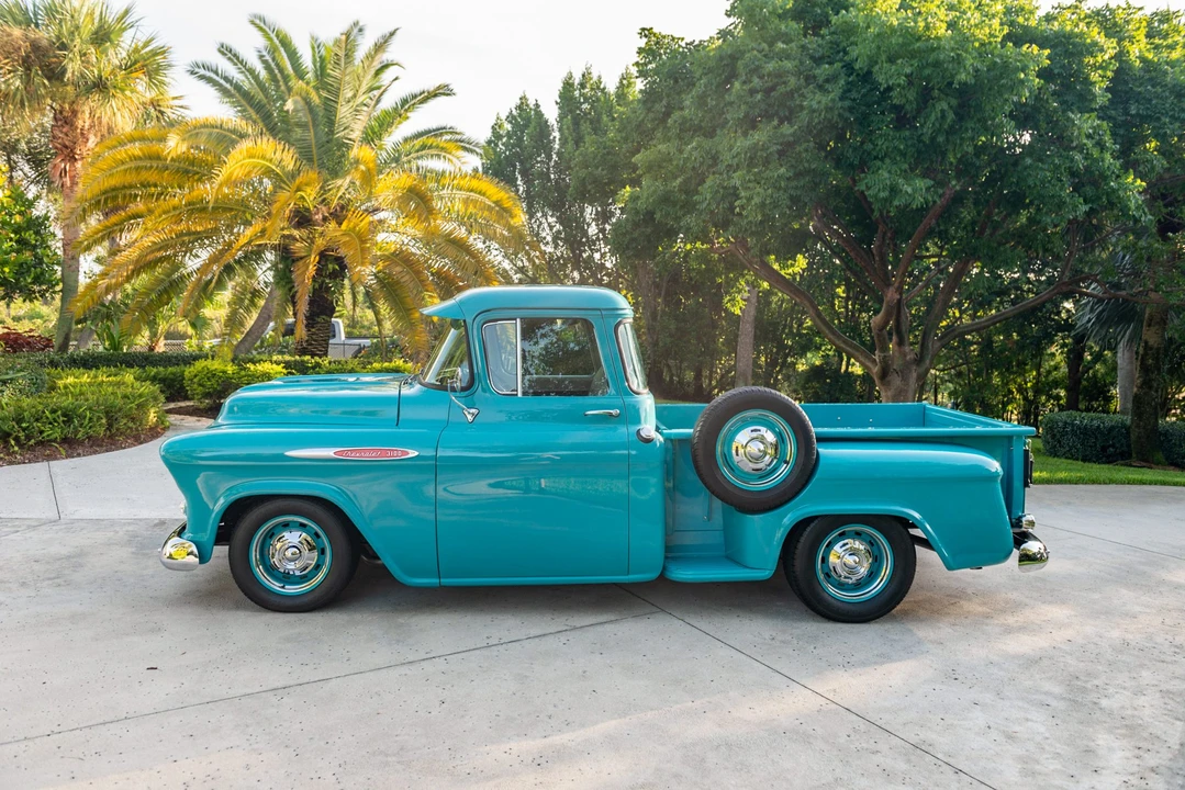 1957 Chevrolet Task Force - Image 5 of 31