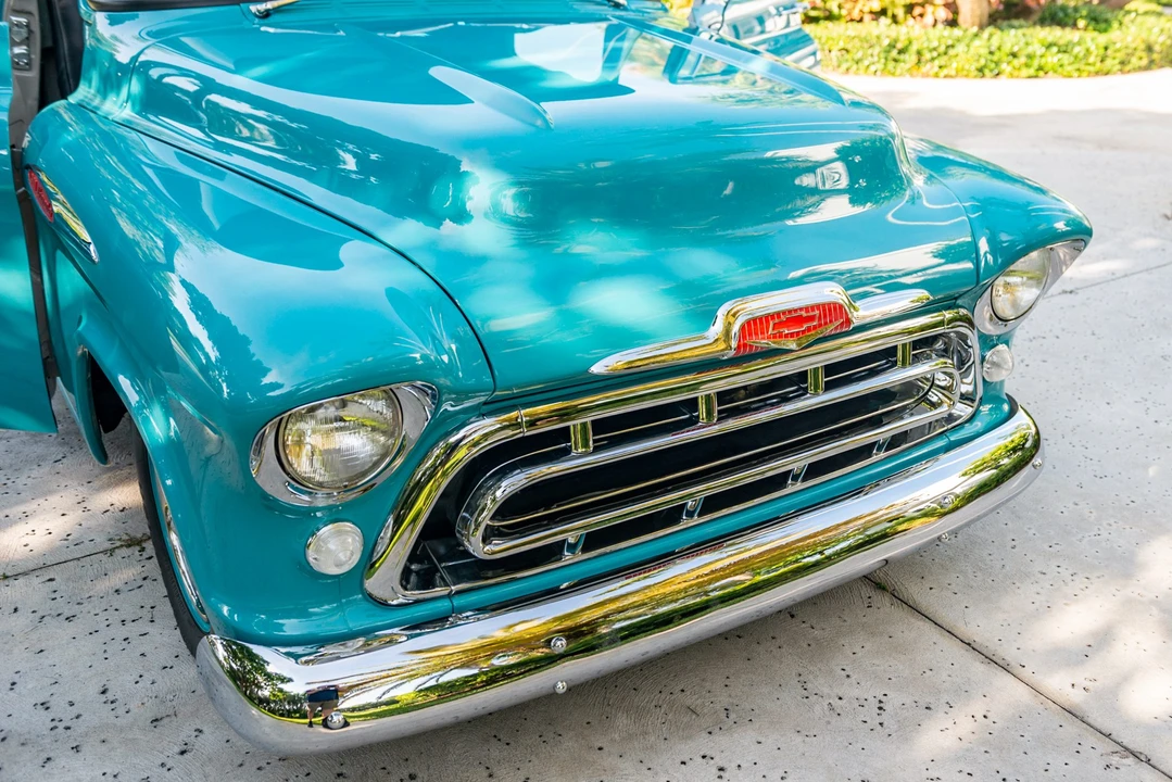 1957 Chevrolet Task Force - Image 20 of 31