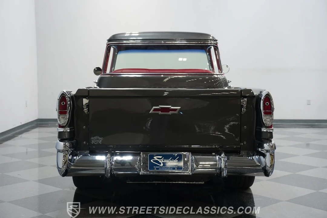 1957 Chevrolet Task Force - Image 25 of 31