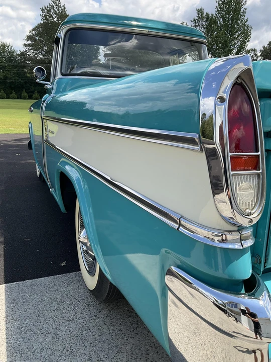 1957 Chevrolet Task Force - Image 28 of 31