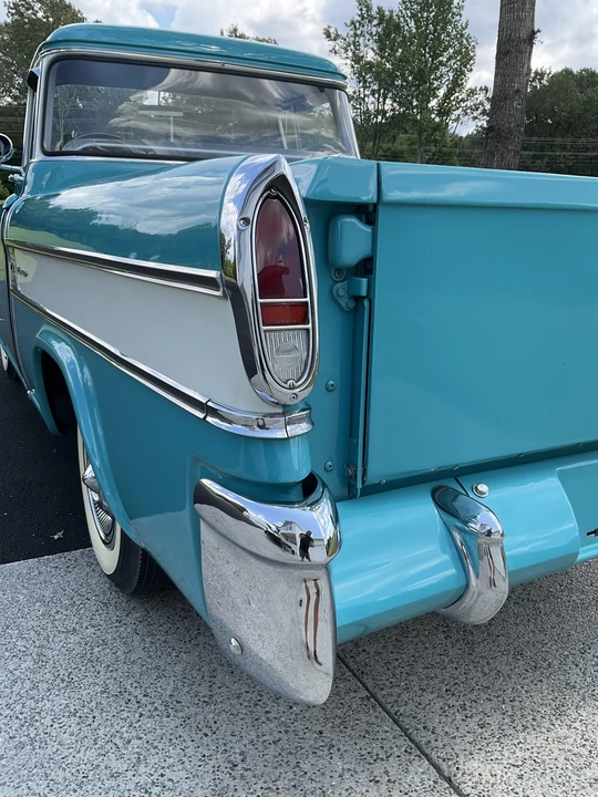 1957 Chevrolet Task Force - Image 27 of 31