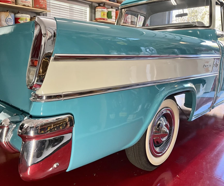 1957 Chevrolet Task Force - Image 11 of 31