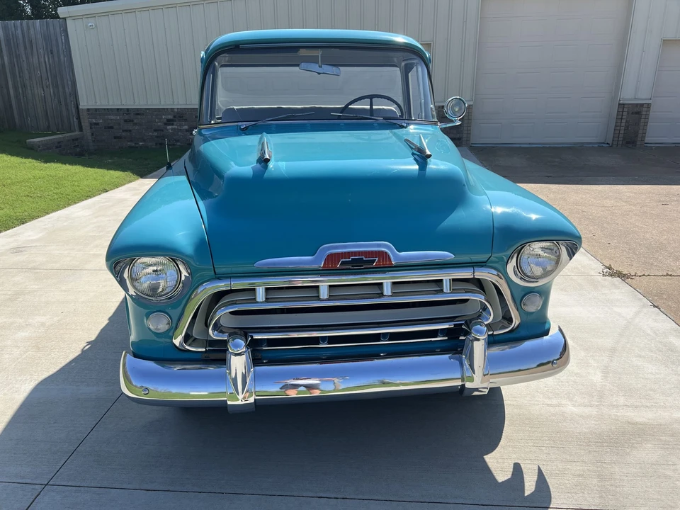 1957 Chevrolet Task Force - Image 4 of 31