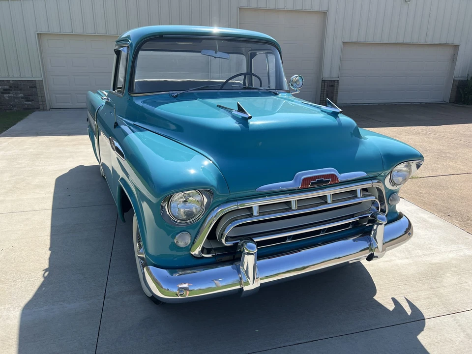 1957 Chevrolet Task Force - Image 5 of 31