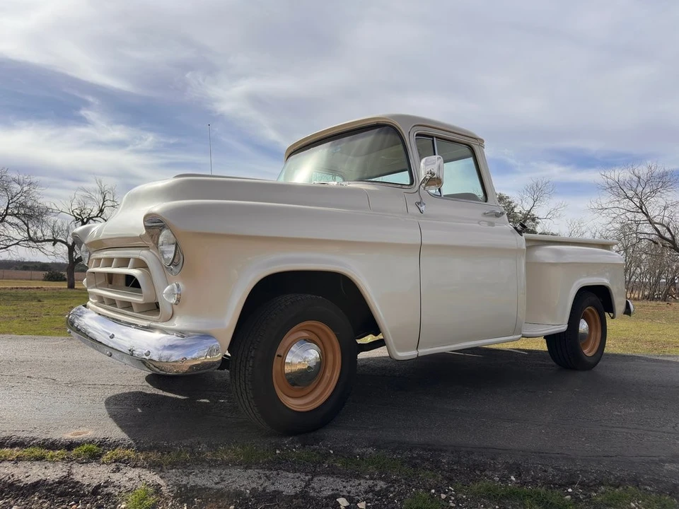 1957 Chevrolet Task Force - Image 7 of 31