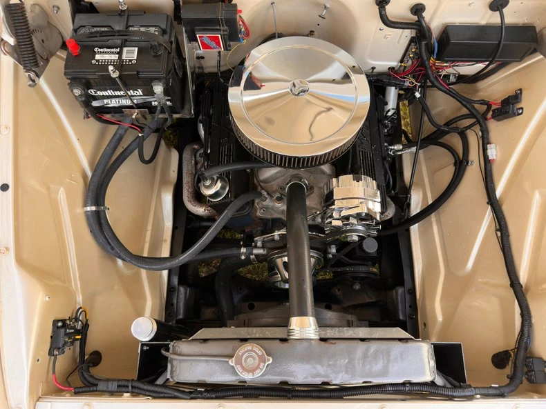 1957 Chevrolet Task Force - Image 27 of 31