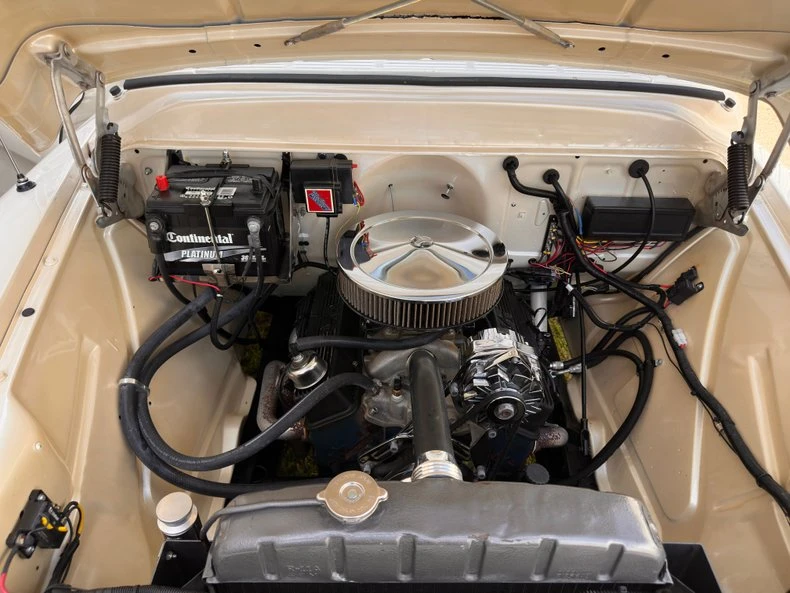 1957 Chevrolet Task Force - Image 25 of 31