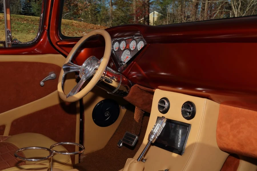 1957 Chevrolet Task Force - Image 23 of 31