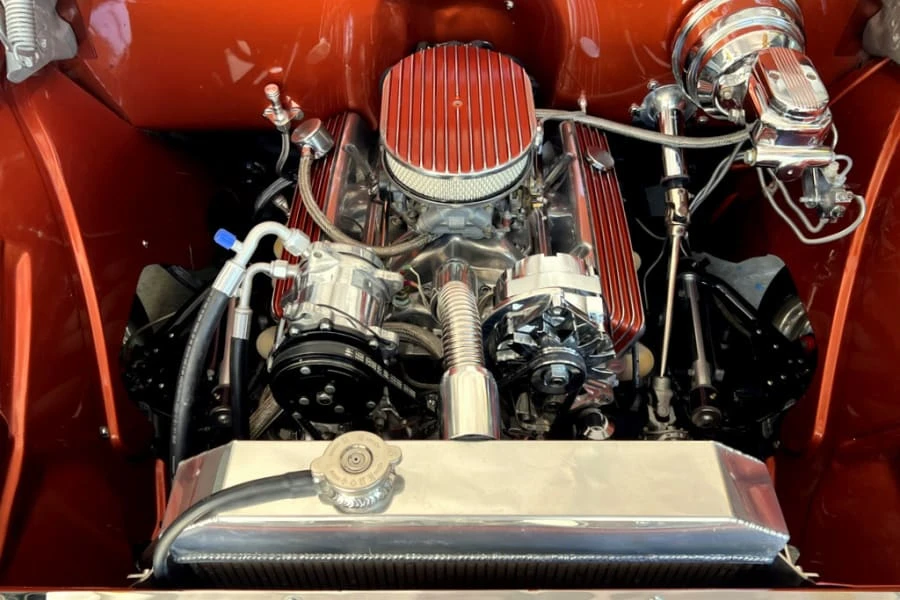 1957 Chevrolet Task Force - Image 26 of 31