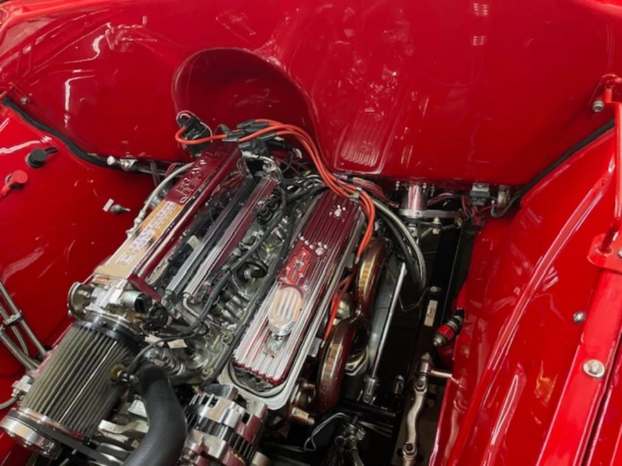 1957 Chevrolet Task Force - Image 21 of 31