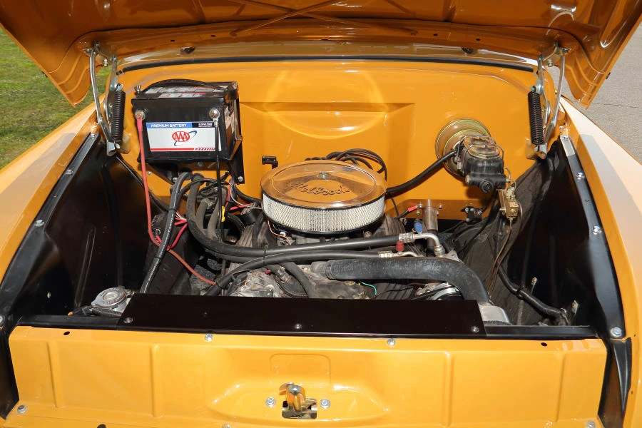1957 Chevrolet Task Force - Image 30 of 31