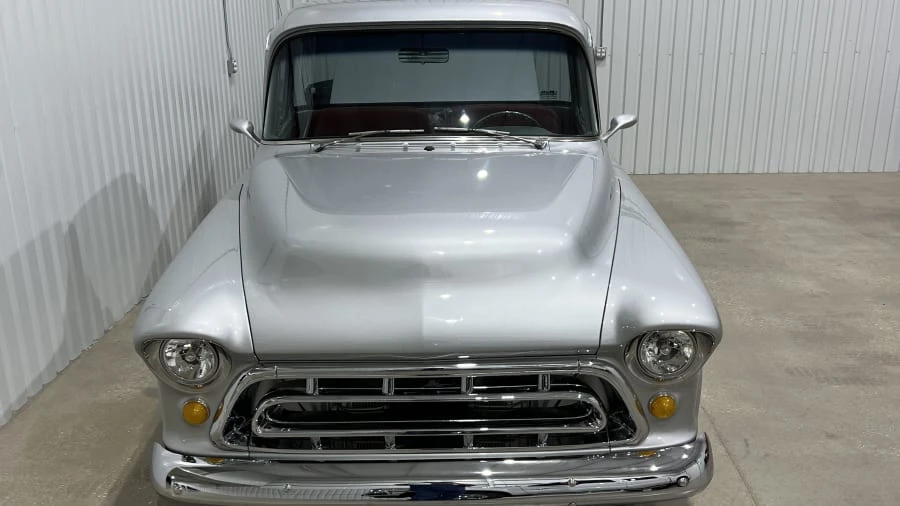 1957 Chevrolet Task Force - Image 27 of 28