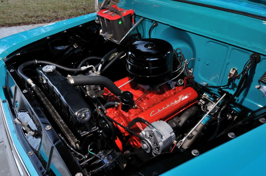 1957 Chevrolet Task Force - Image 8 of 12