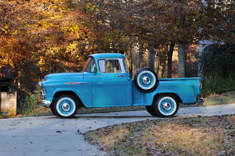 1957 Chevrolet Task Force - Image 10 of 12