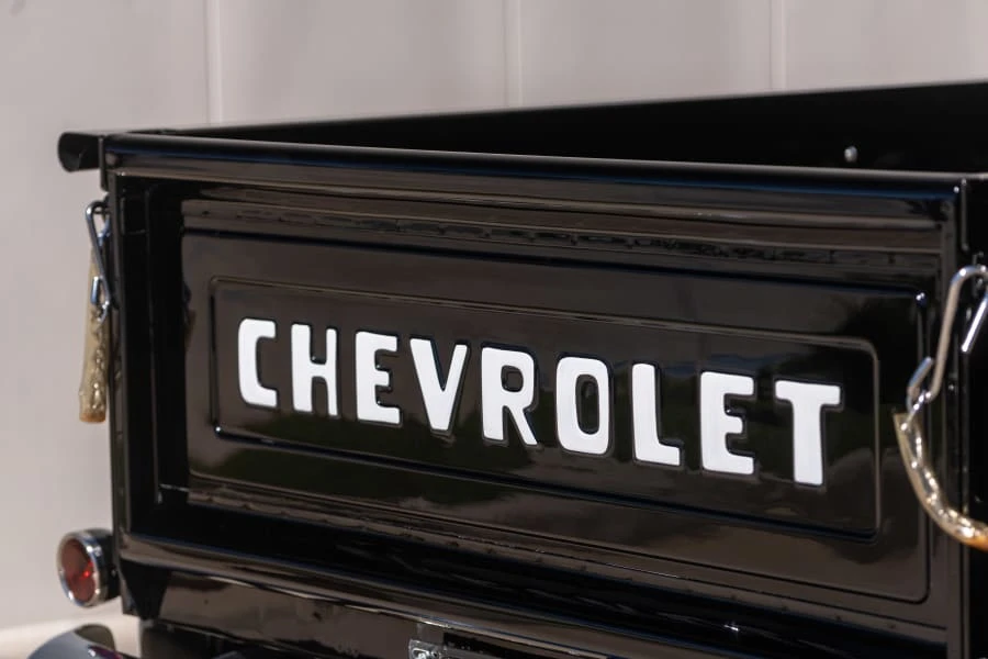 1957 Chevrolet Task Force - Image 7 of 31