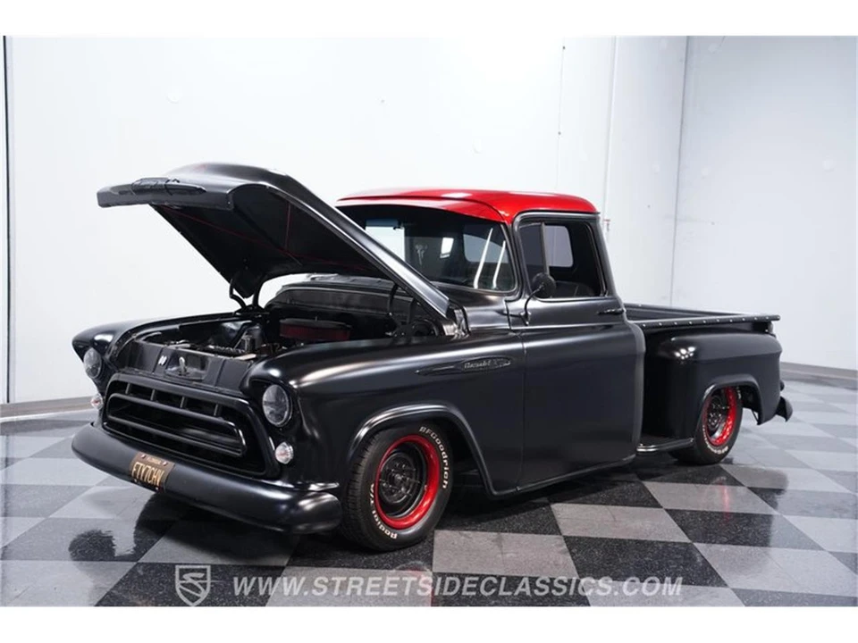 1957 Chevrolet Task Force - Image 25 of 31