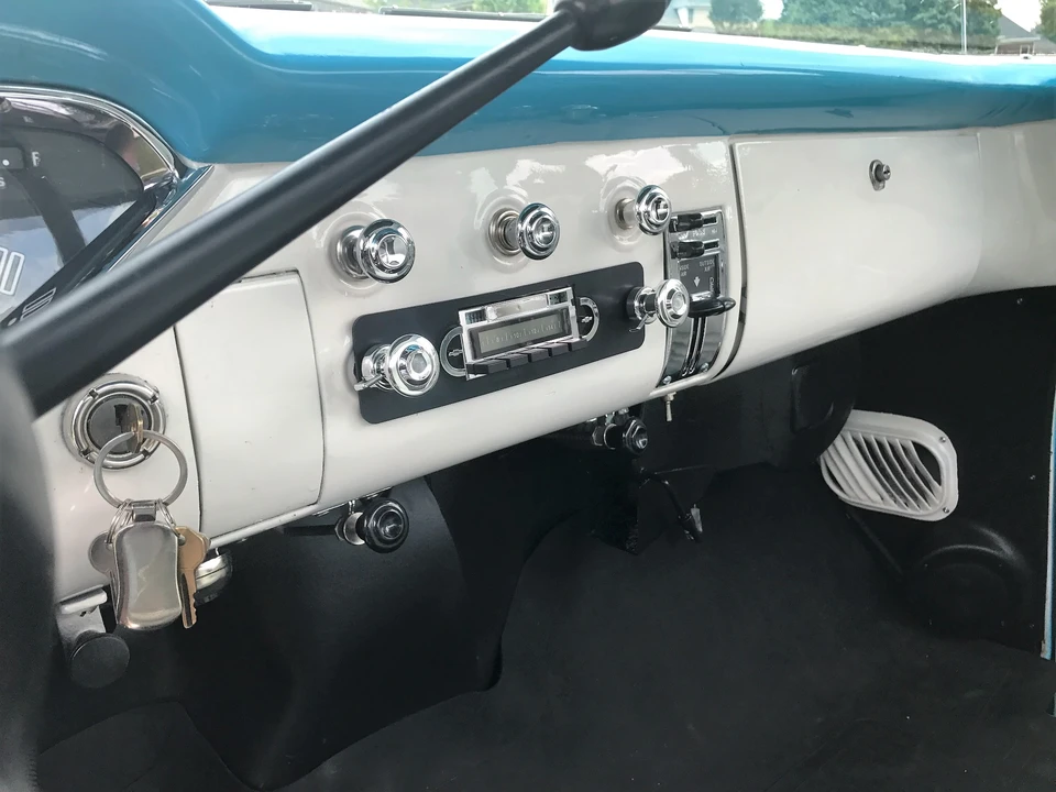 1957 Chevrolet Task Force - Image 29 of 31