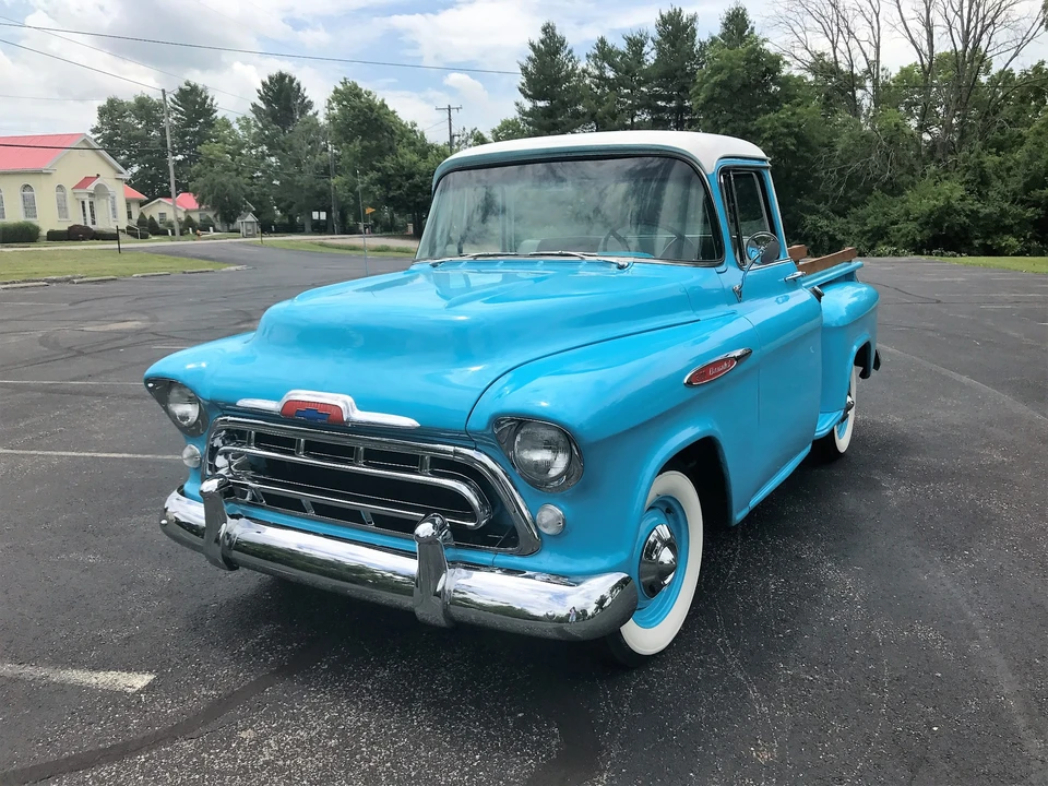 1957 Chevrolet Task Force - Image 5 of 31