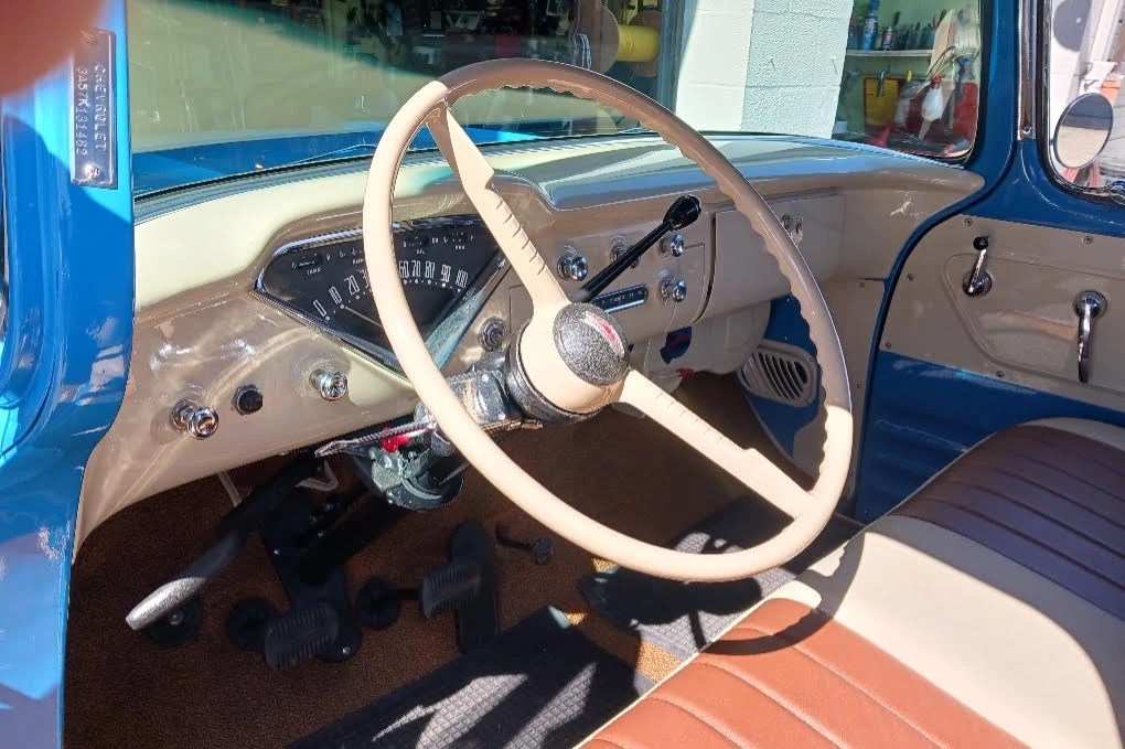1957 Chevrolet Task Force - Image 25 of 31