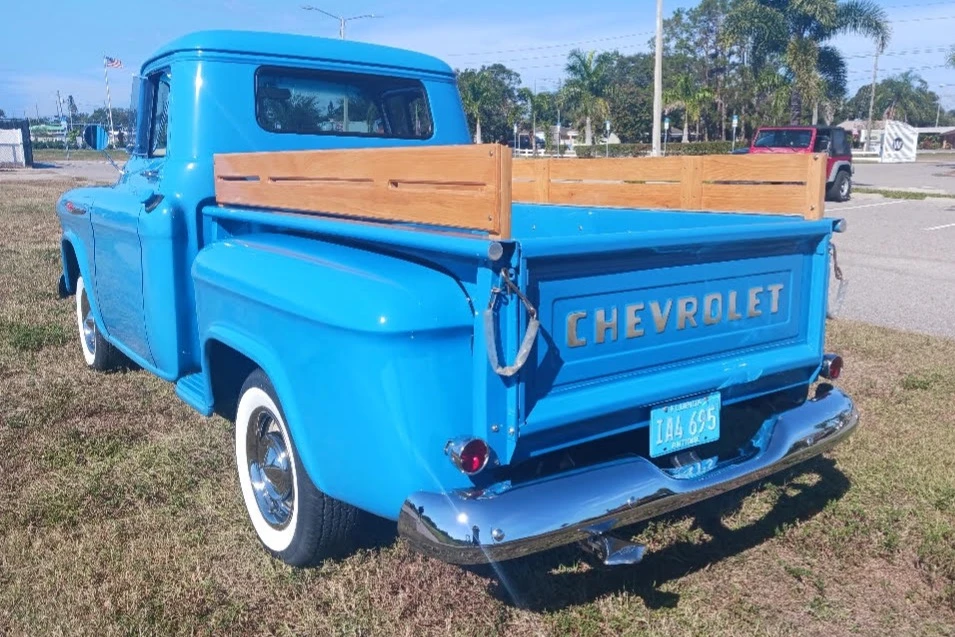 1957 Chevrolet Task Force - Image 10 of 31
