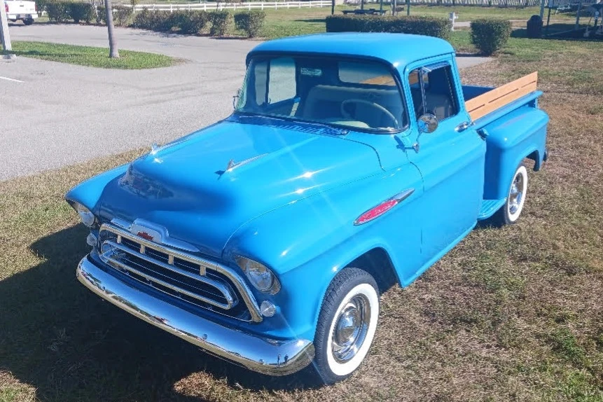 1957 Chevrolet Task Force - Image 14 of 31