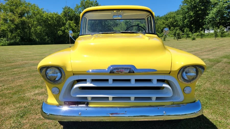 1957 Chevrolet Task Force - Image 19 of 27