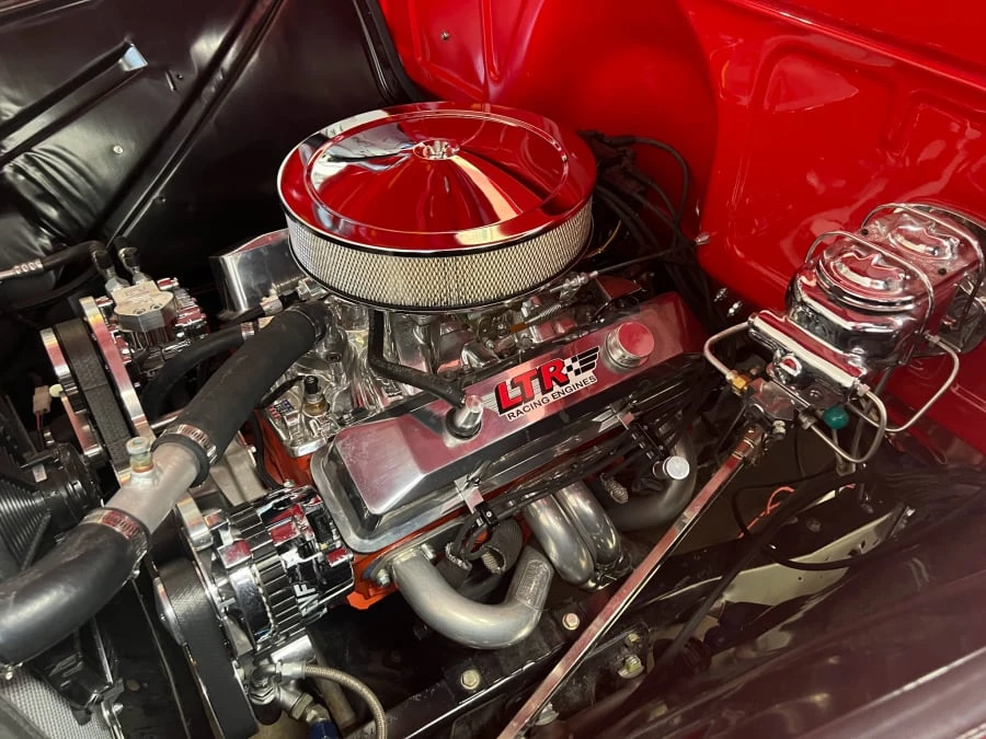 1957 Chevrolet Task Force - Image 4 of 5