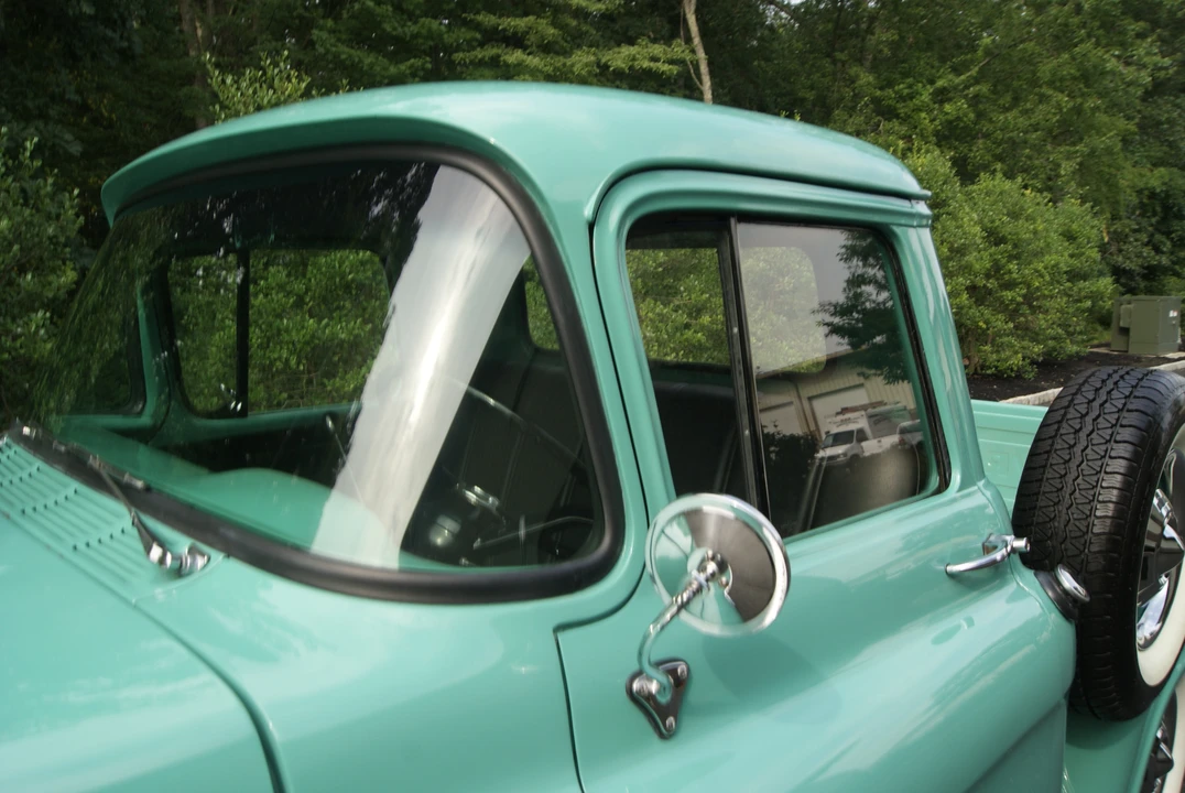 1957 Chevrolet Task Force - Image 20 of 31