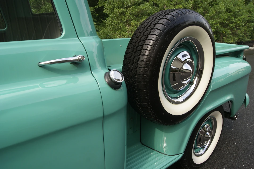 1957 Chevrolet Task Force - Image 22 of 31