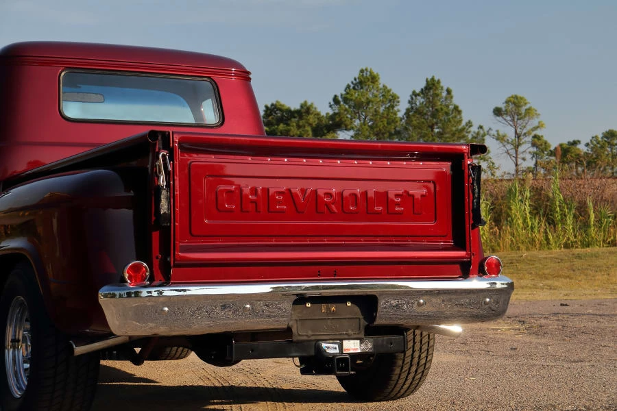 1957 Chevrolet Task Force - Image 17 of 29