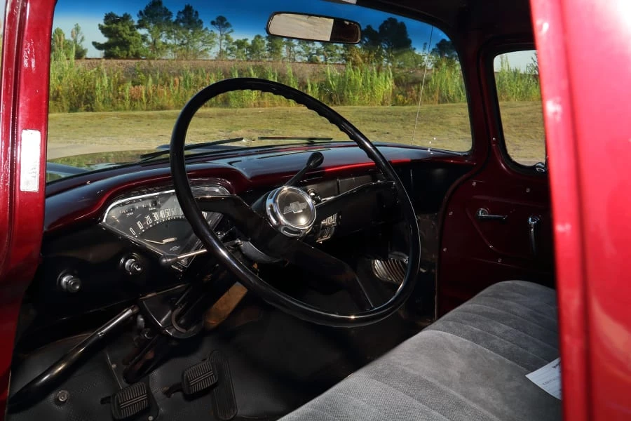1957 Chevrolet Task Force - Image 25 of 29