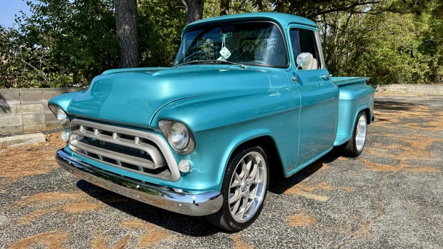1957 Chevrolet Task Force - Image 5 of 22