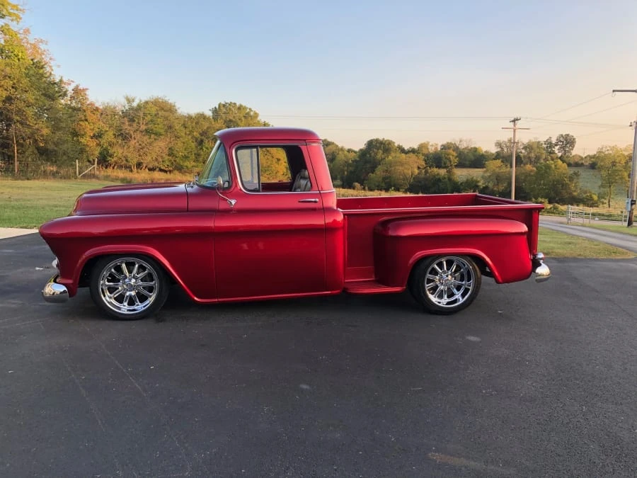 1957 Chevrolet Task Force - Image 2 of 5